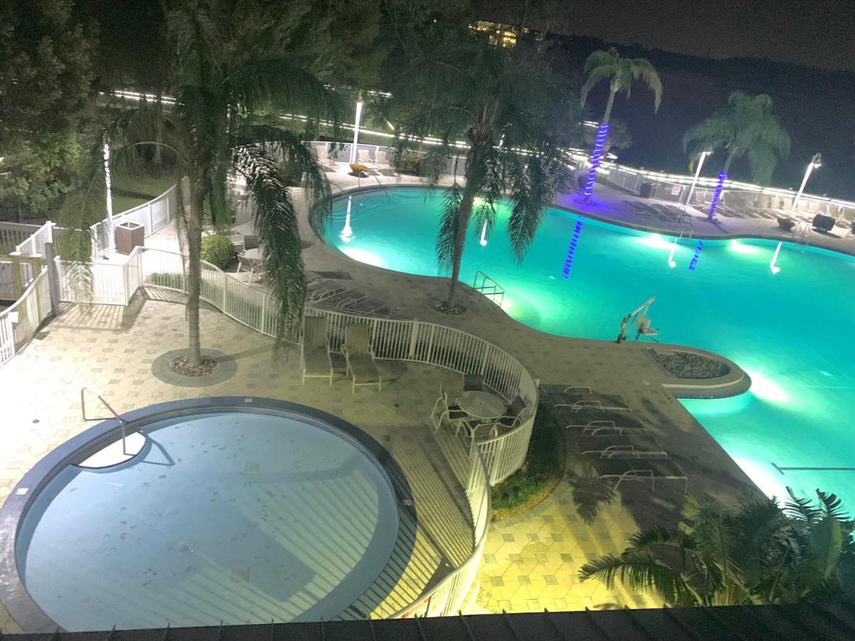 Disney Just 1 And A Quarter Mile Away, Blue Heron 1 Room 2 Bath,Amenities,6 Guests, Walk To Restaurants, No Fees At Check In Orlando Zewnętrze zdjęcie