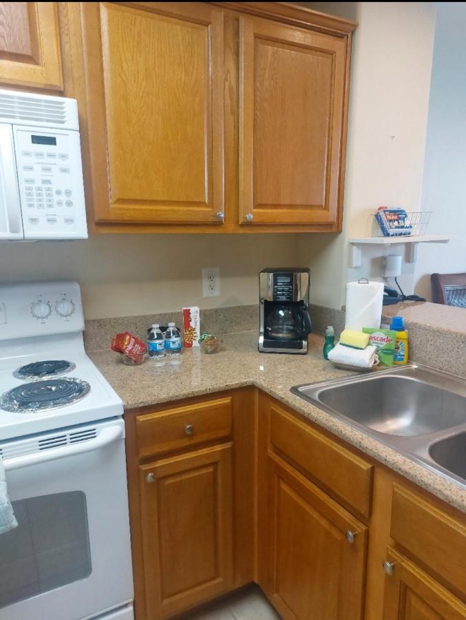 Disney Just 1 And A Quarter Mile Away, Blue Heron 1 Room 2 Bath,Amenities,6 Guests, Walk To Restaurants, No Fees At Check In Orlando Zewnętrze zdjęcie